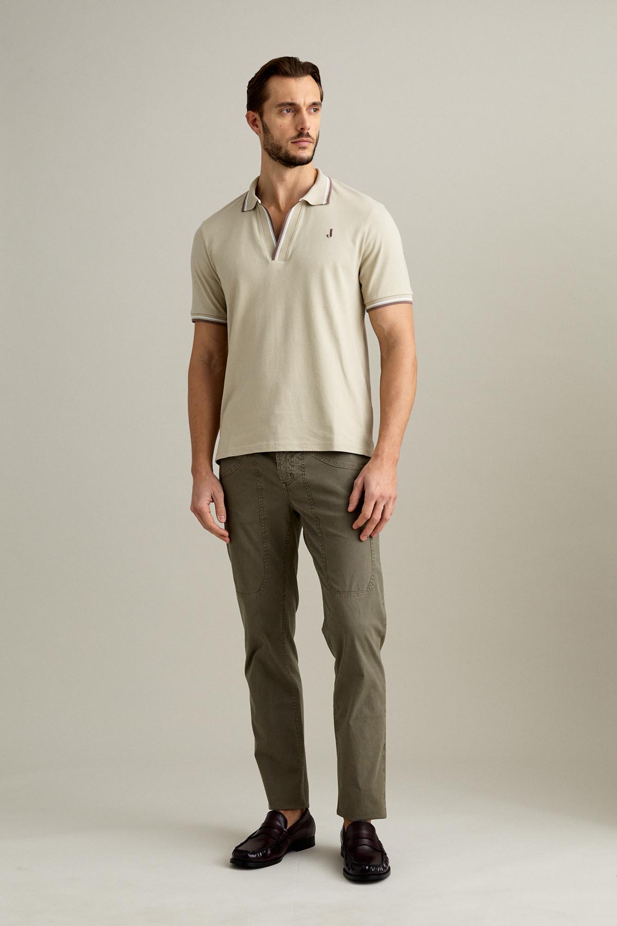 POLO - MANICA CORTA SCOLLO A V - PIQUET BEIGE CHIARO