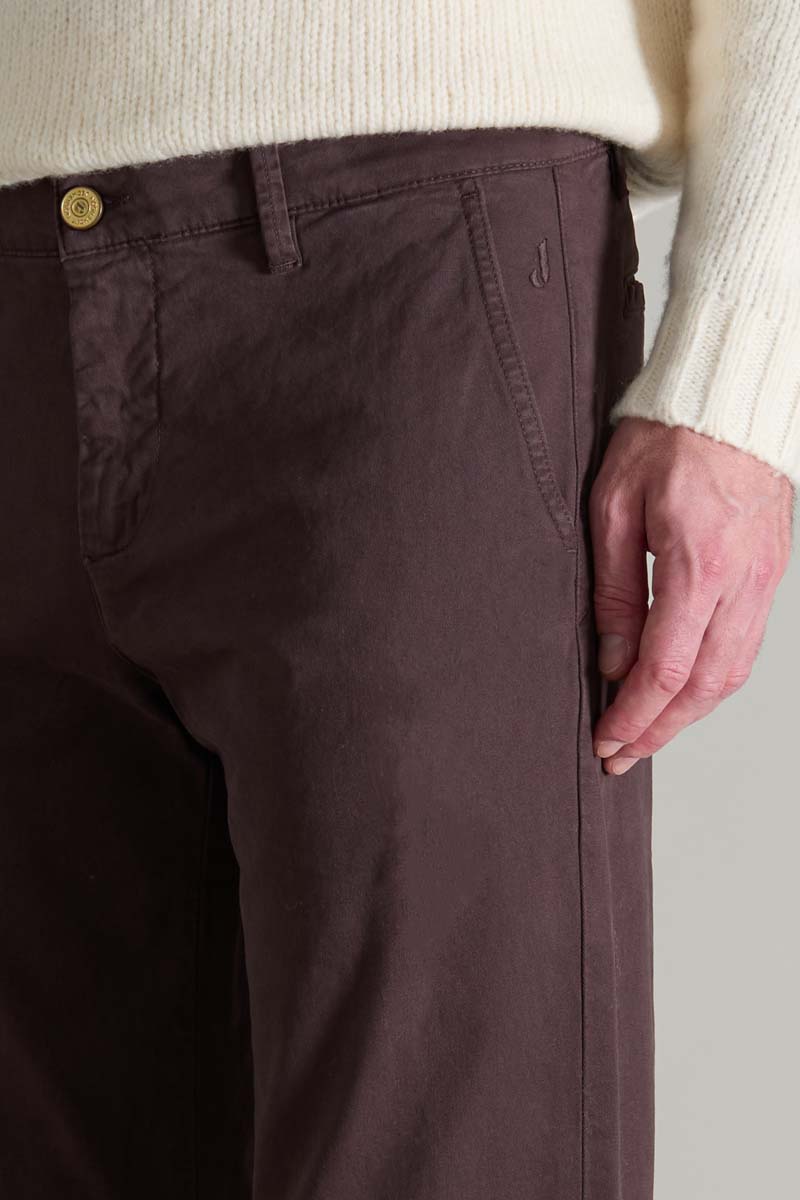 AI23JUPPA081JACK001_GABA_COL7002_269