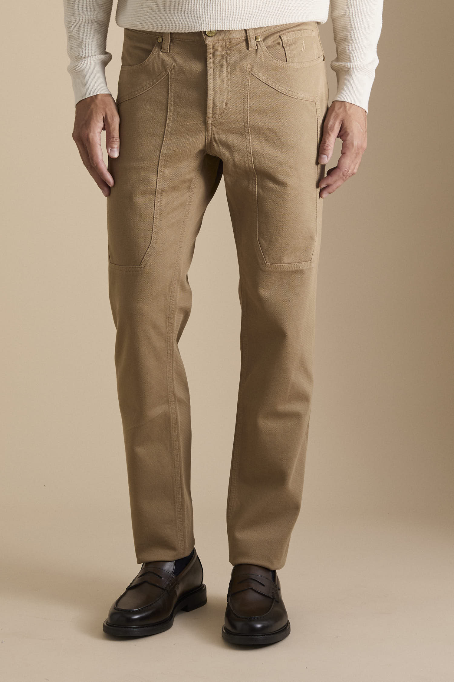 AI25JUPPA077JOHN001_ARMA004_7007_457