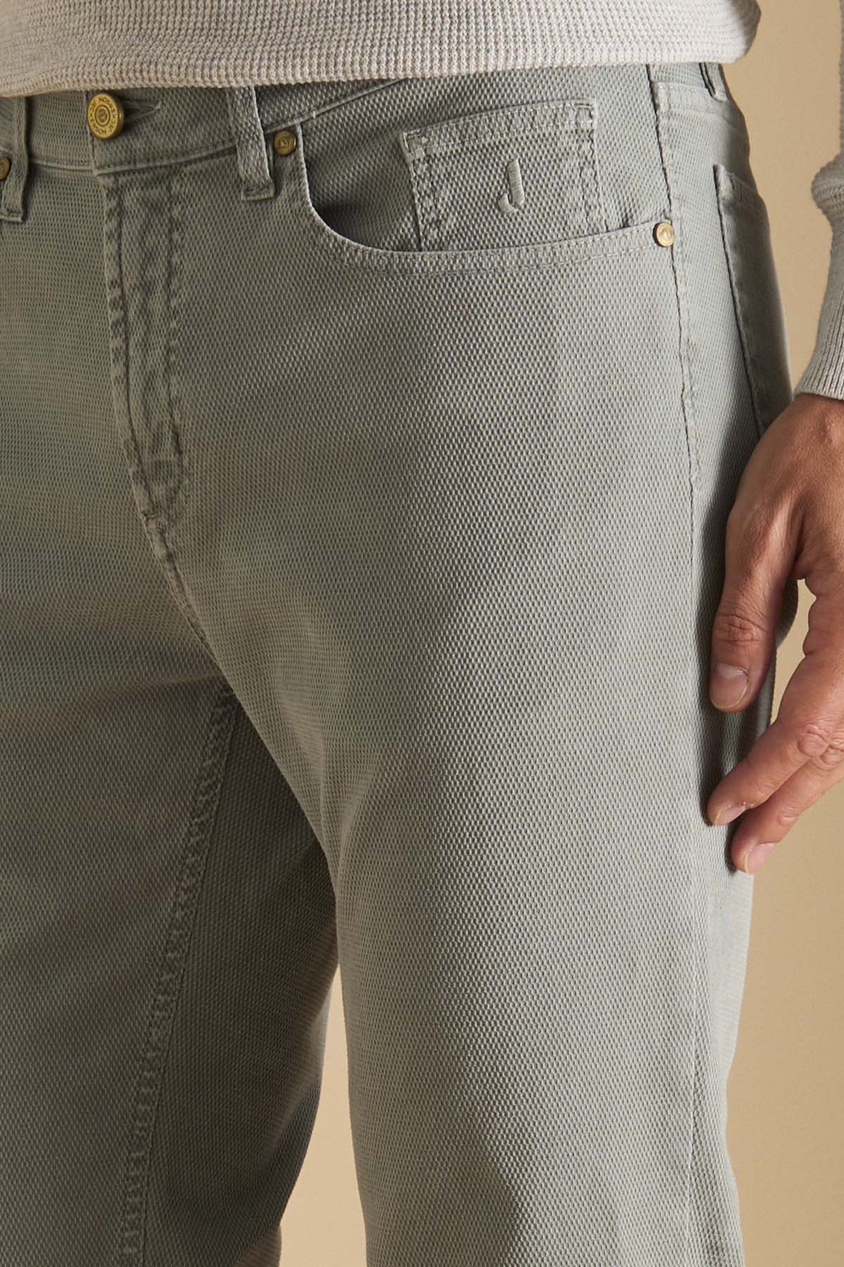 AI25JUPPA078JORDA001_ARMA014_6002_171