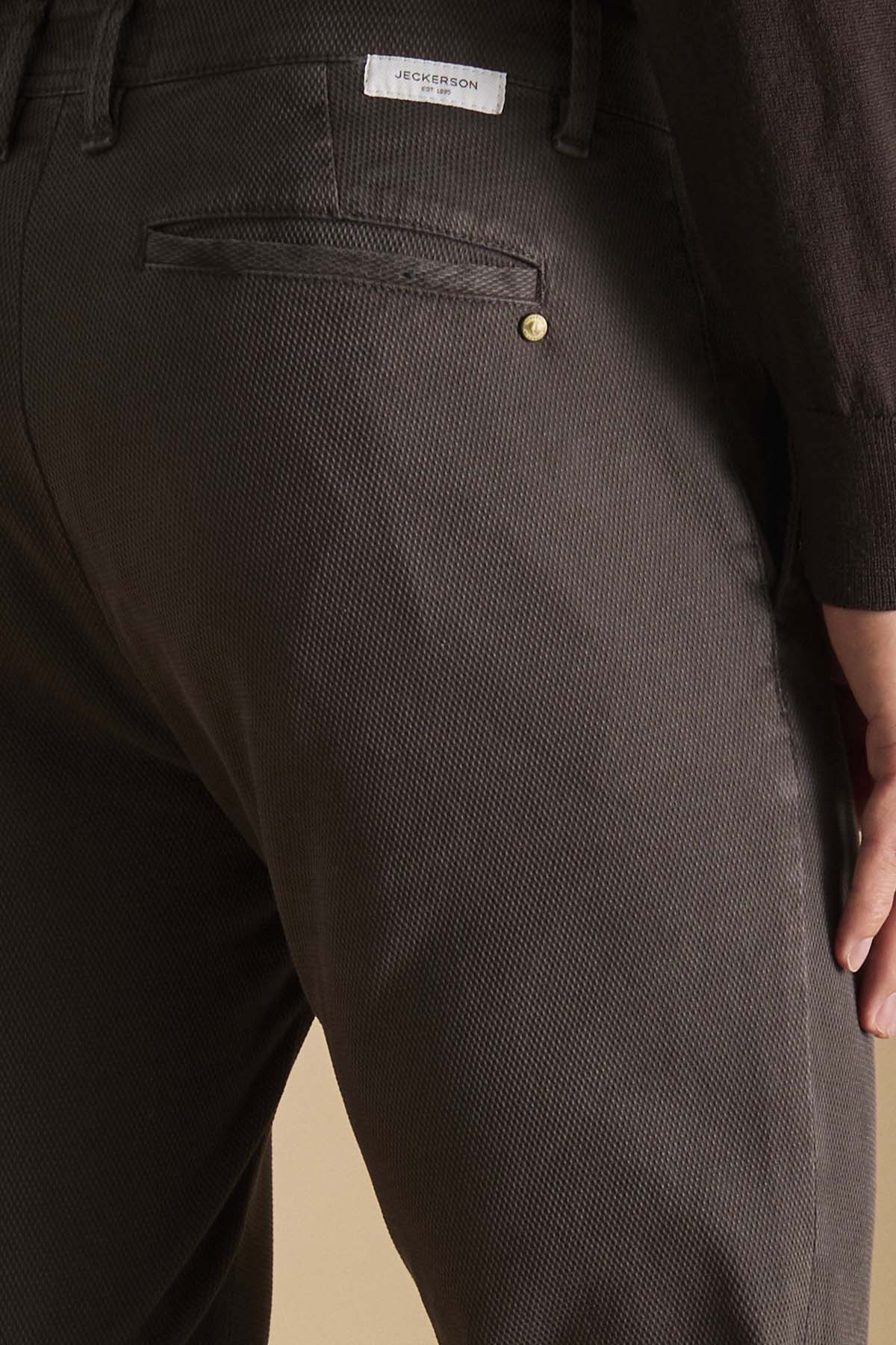 AI25JUPPA081JACK001_ARMA014_7000_155