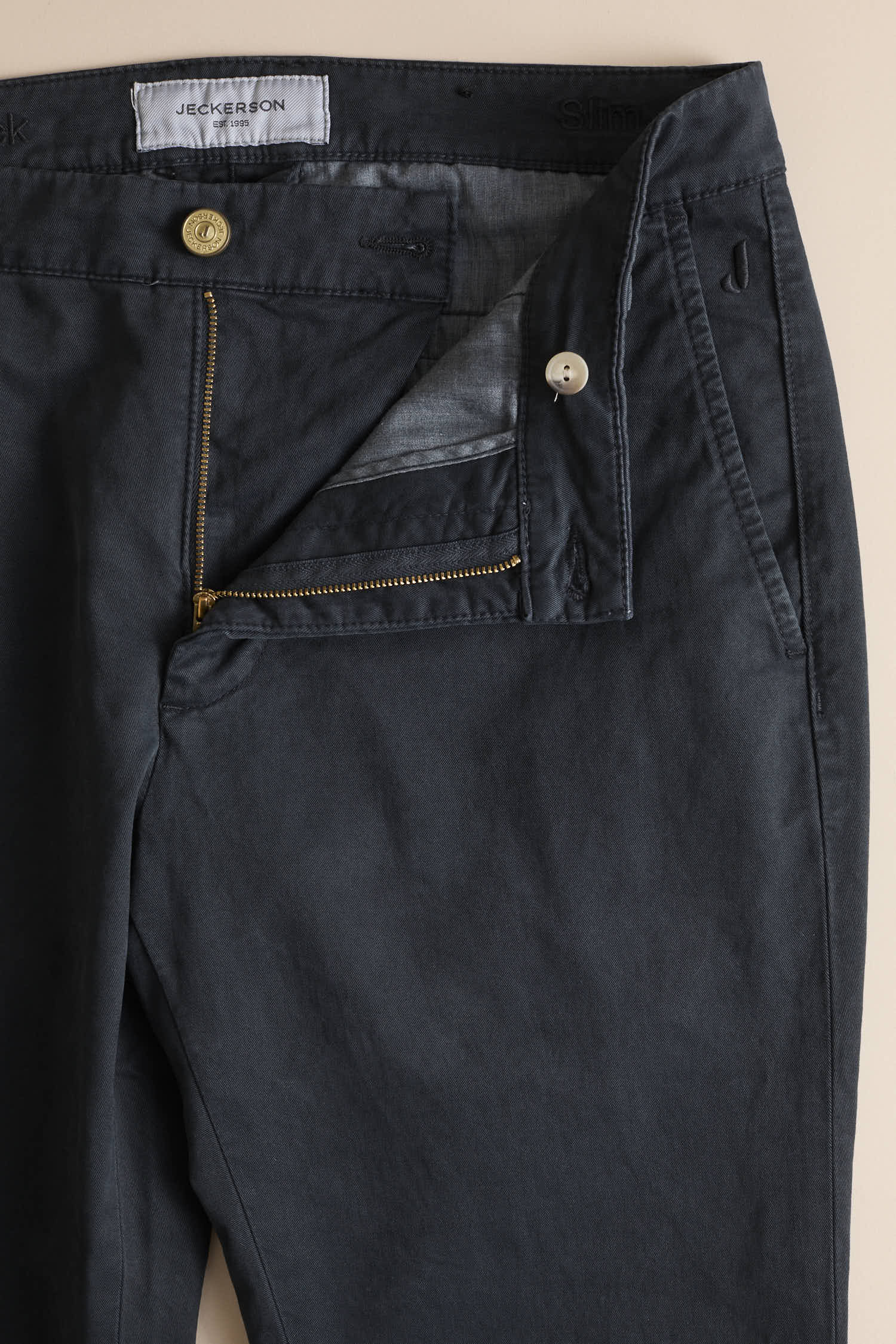 AI25JUPPA081JACK001_GABA001_4005_401