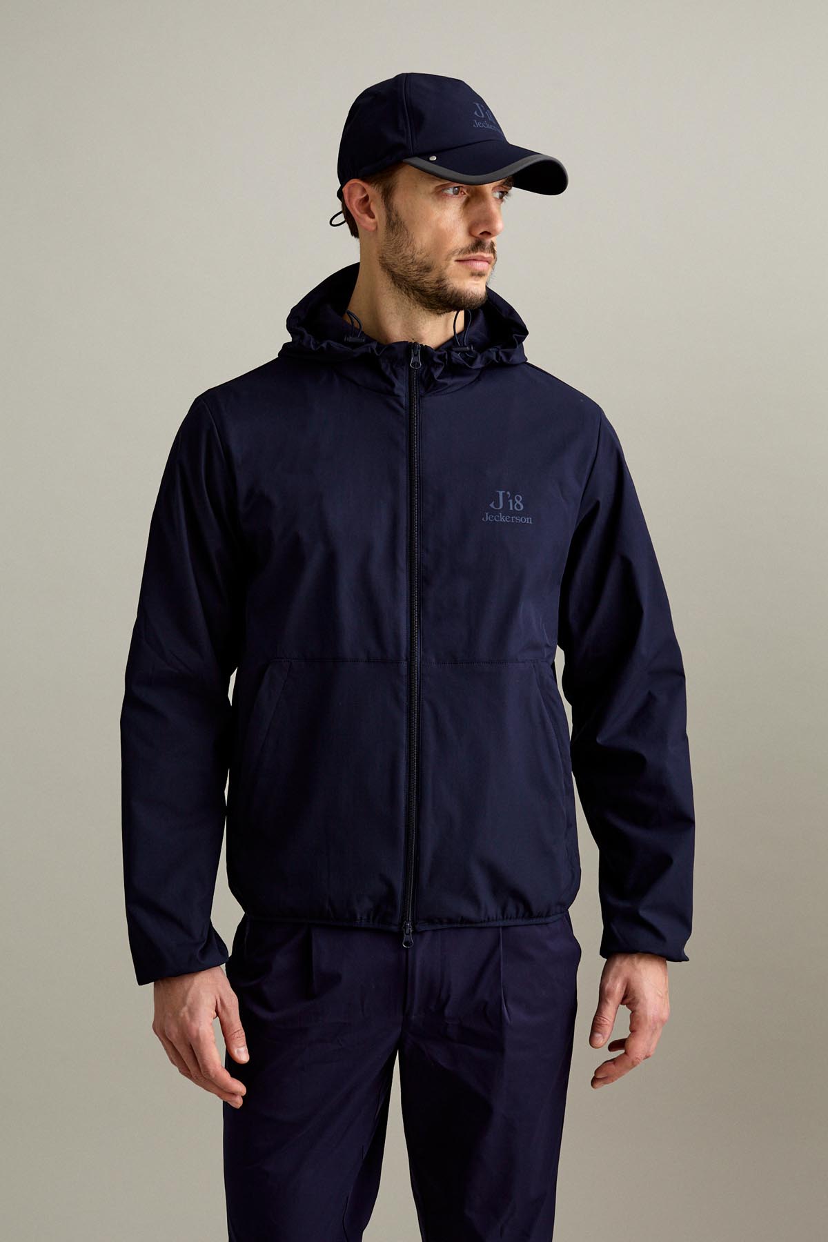 GIUBBOTTO BLU SCURO LEGGERO CON ZIP - J18