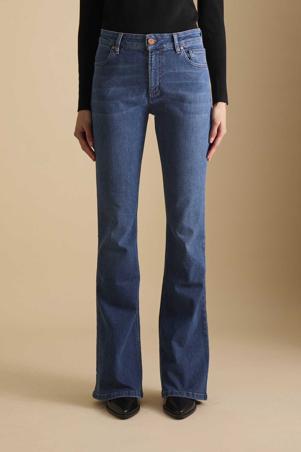 Pantalone JENNIFER - Denim Flared Fit