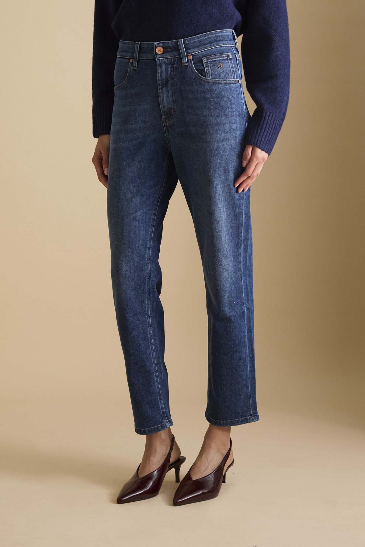 PE24JDPPA307JULIA001_DENI005_D015_273