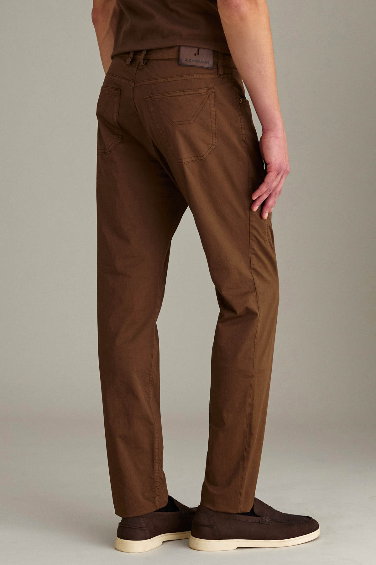 PE26_019_PE26JUPPA077JOHN001CTCPTGABA012U0317001_331