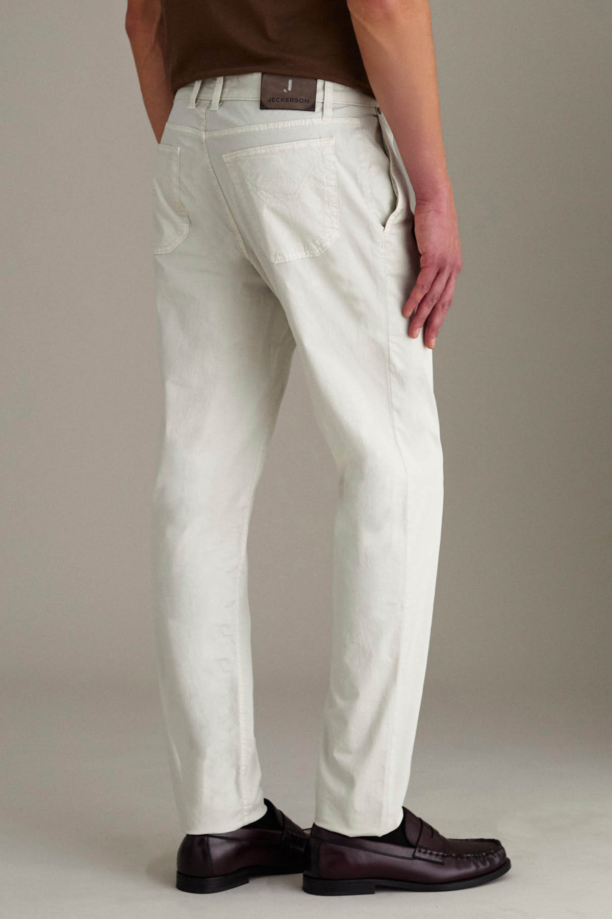 PE26_021_PE26JUPPA014JULIU001CTCPTGABA012U0316006_357