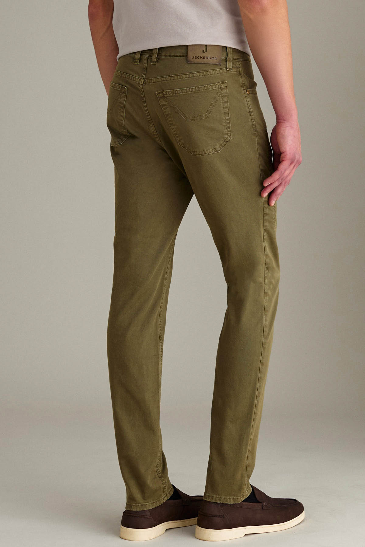 PE26_026_PE26JUPPA077JOHN001CTCPTGABA006U0305050_419