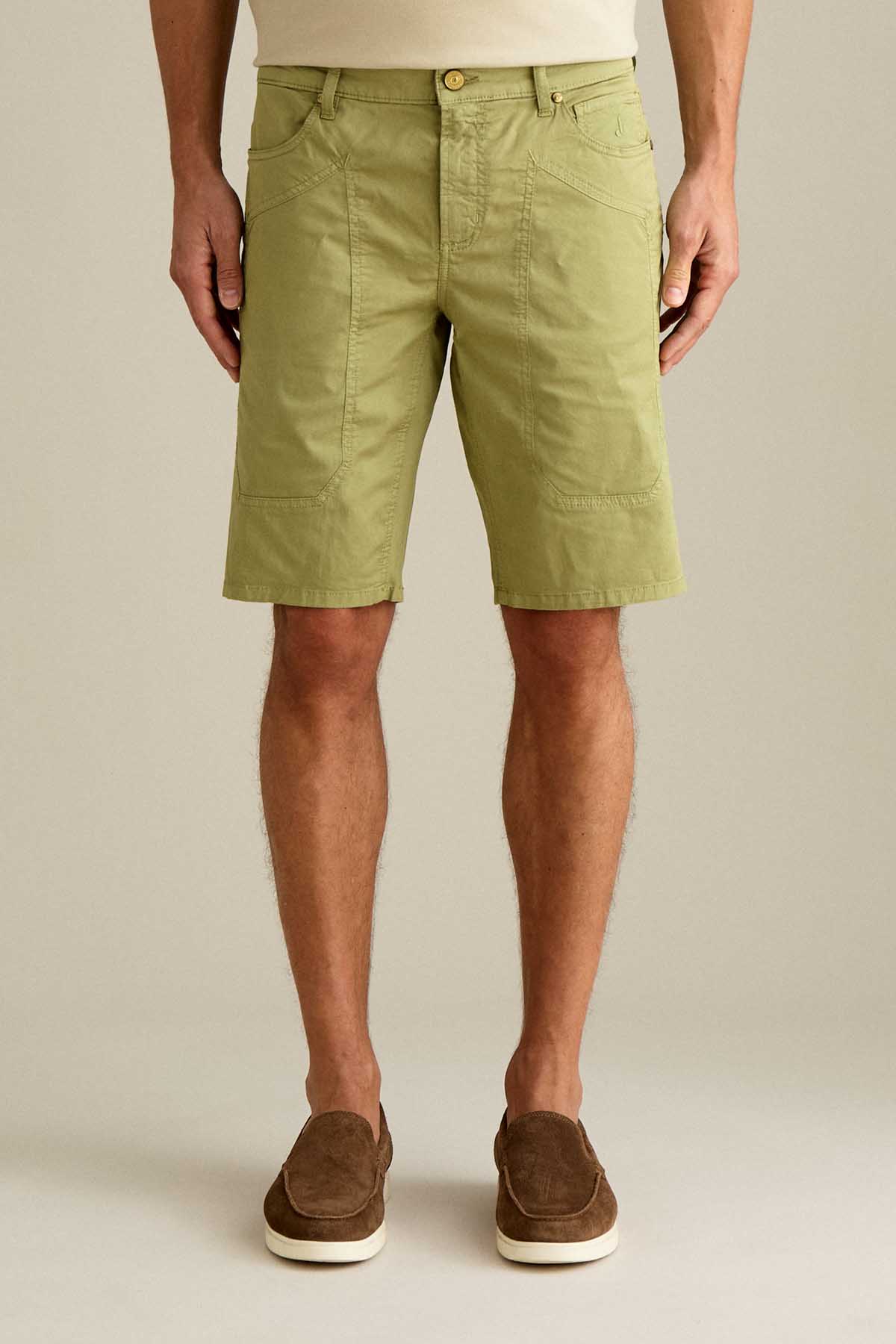 BERMUDA - JAYDEN - TOPPA COTONE SLIM FIT VERDE SALVIA